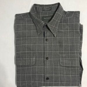 Van Heusen Grey Checkered Mens Button Down Shirt medium